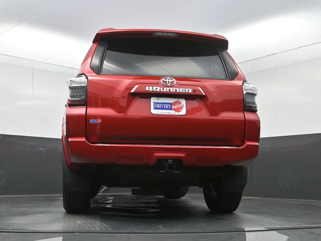Used 2022 Toyota 4Runner SR5 RWD image 30