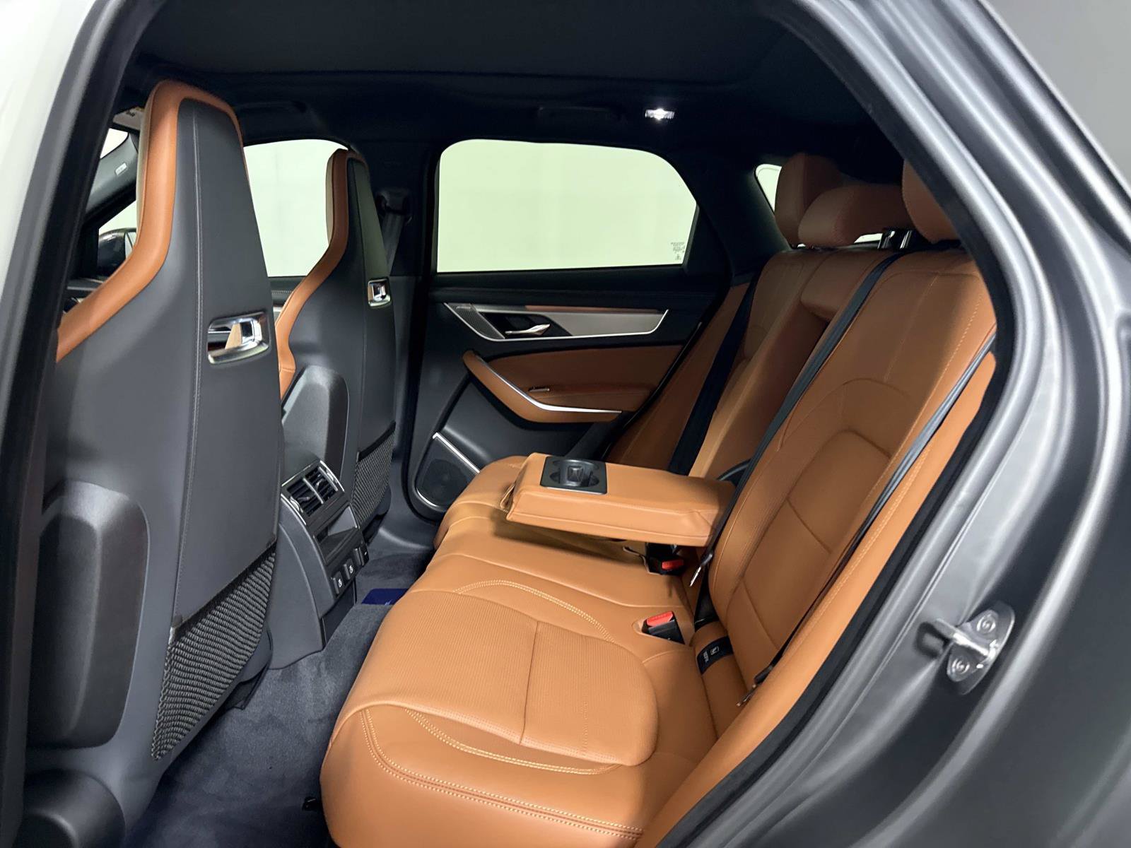 New 2026 Jaguar F-PACE R-Dynamic S AWD/4WD image 14