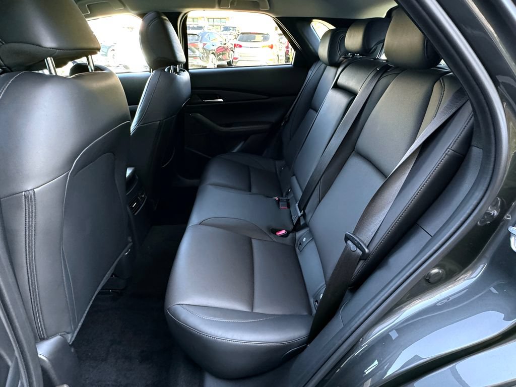 Used 2025 MAZDA CX-30 AWD 2.5 S w/ Premium Package image 32