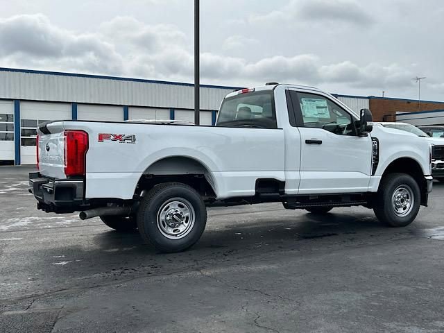 New 2025 Ford F250 XL w/ FX4 Off-Road Package image 12