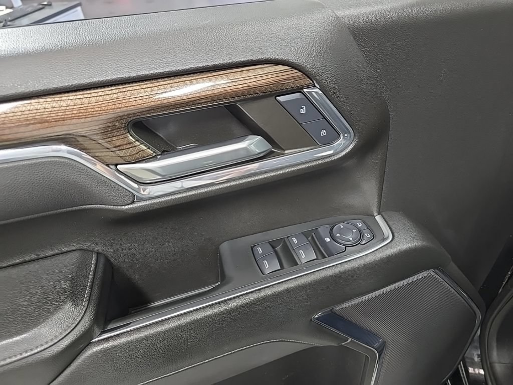 Used 2024 Chevrolet Silverado 1500 LT AWD/4WD image 12