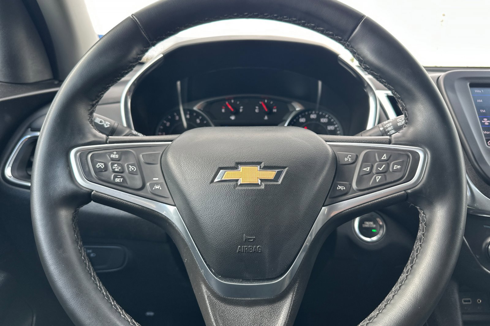 Used 2023 Chevrolet Equinox LT w/ Driver Convenience Package AWD/4WD image 23