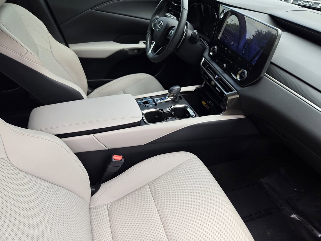 Used 2023 Lexus RX 350 Premium w/ Accessory Package (Z1) image 17