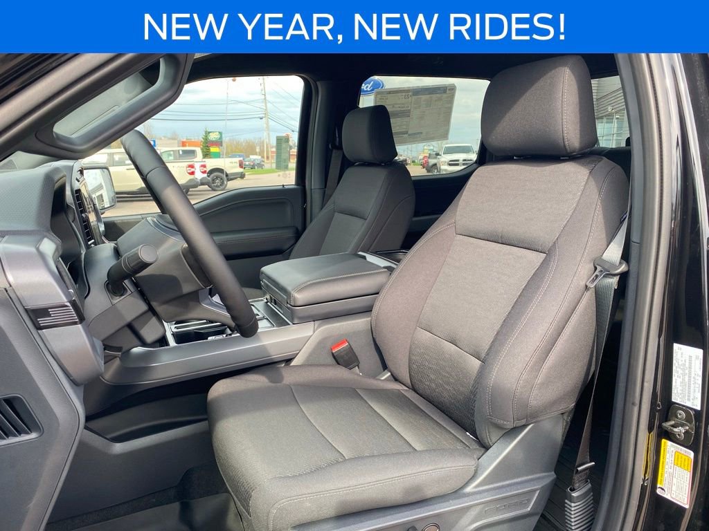 New 2025 Ford F150 XLT w/ Equipment Group 302A MID image 14