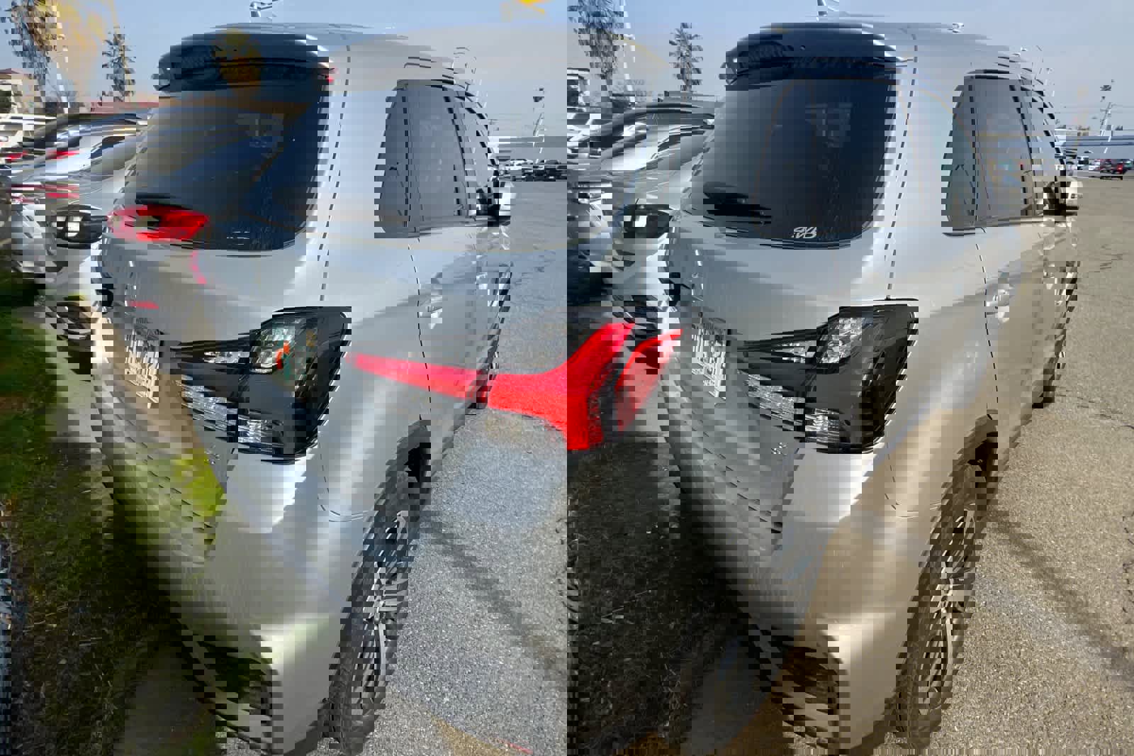 Used 2024 Mitsubishi Outlander Sport SE image 2