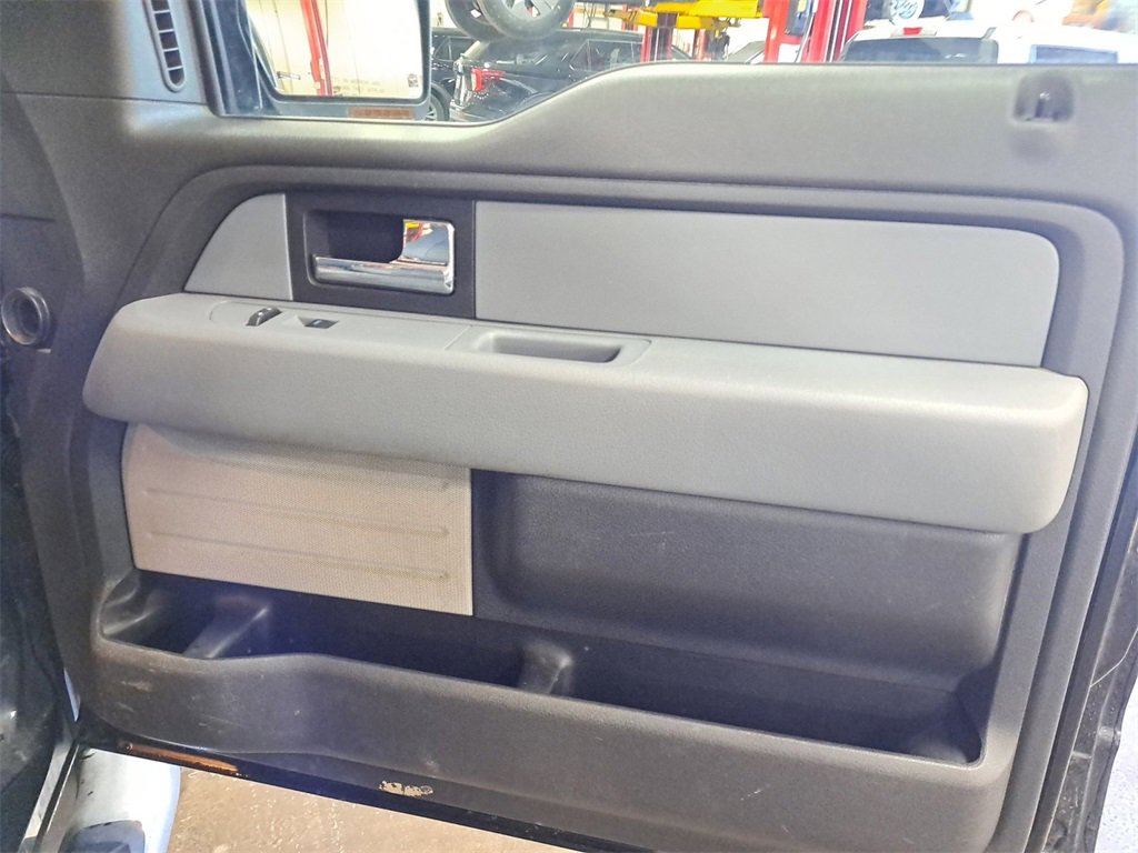 Used 2014 Ford F150 XLT w/ Equipment Group 302A Luxury image 16