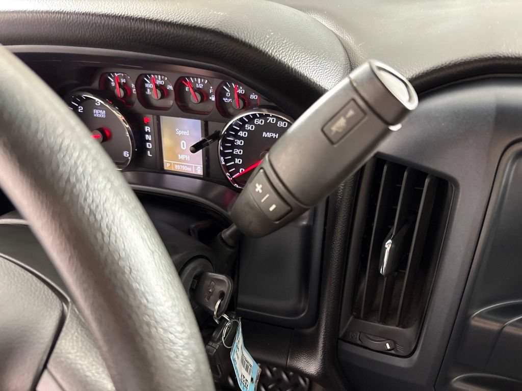 Certified 2018 Chevrolet Silverado 1500 Custom w/ Custom Value Package AWD/4WD image 33