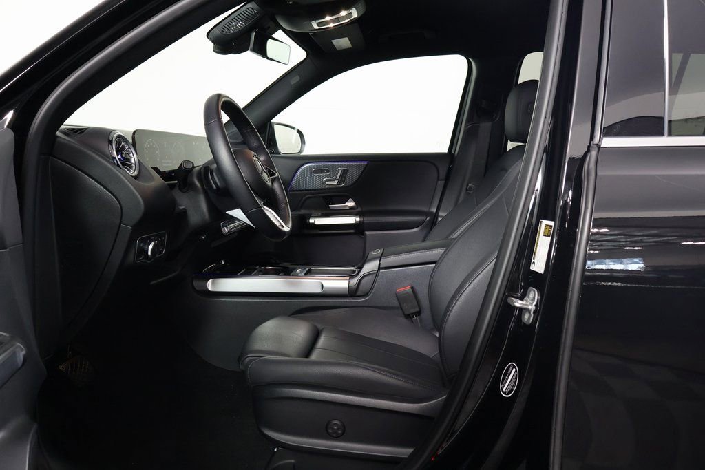 Certified 2025 Mercedes-Benz GLB 250 image 10