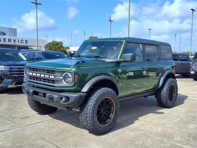 New 2025 Ford Bronco Big Bend w/ Black Diamond Package
