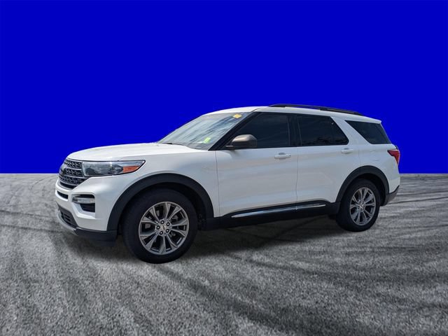 Certified 2022 Ford Explorer XLT w/ Equipment Group 202A RWD image 8