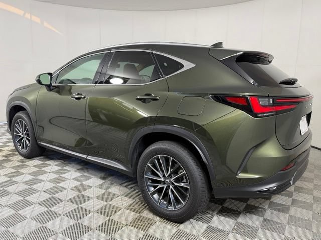 Used 2025 Lexus NX 250 FWD w/ Accessory Package (Z1) image 9