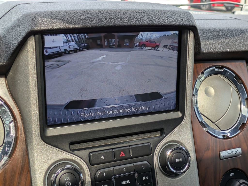 Used 2015 Ford F250 Lariat w/ Lariat Ultimate Package image 21