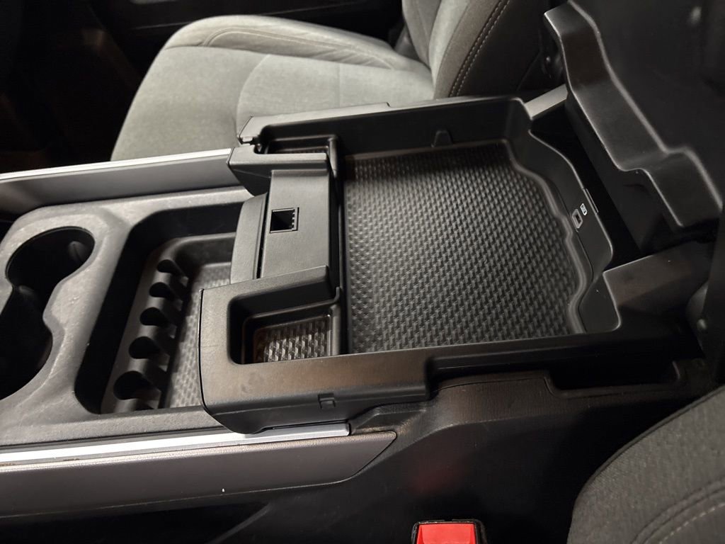 Used 2022 RAM 2500 Big Horn w/ Level C Equiment Group image 15