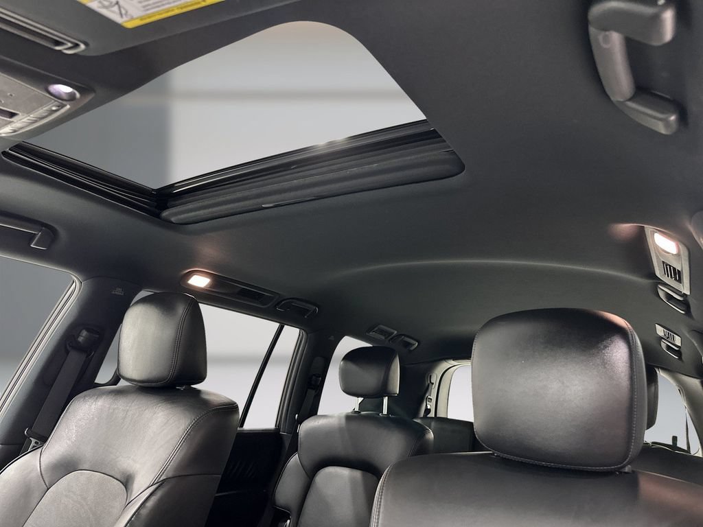 Used 2021 Nissan Armada SL w/ Midnight Edition Package RWD image 17