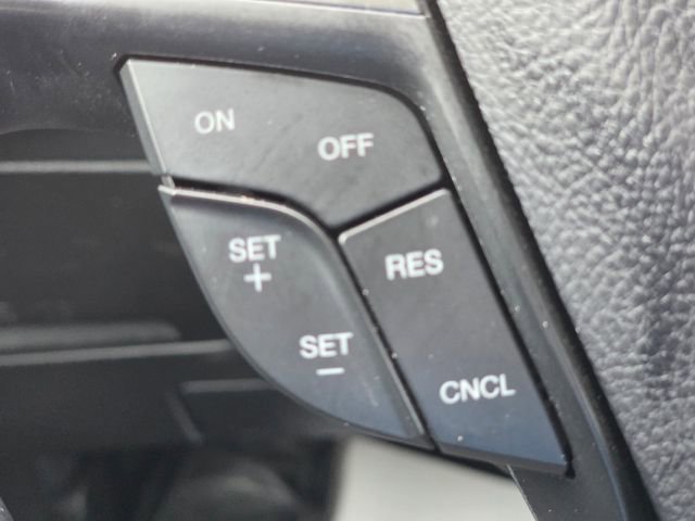 Used 2024 Ford Edge SEL w/ Convenience Package image 11
