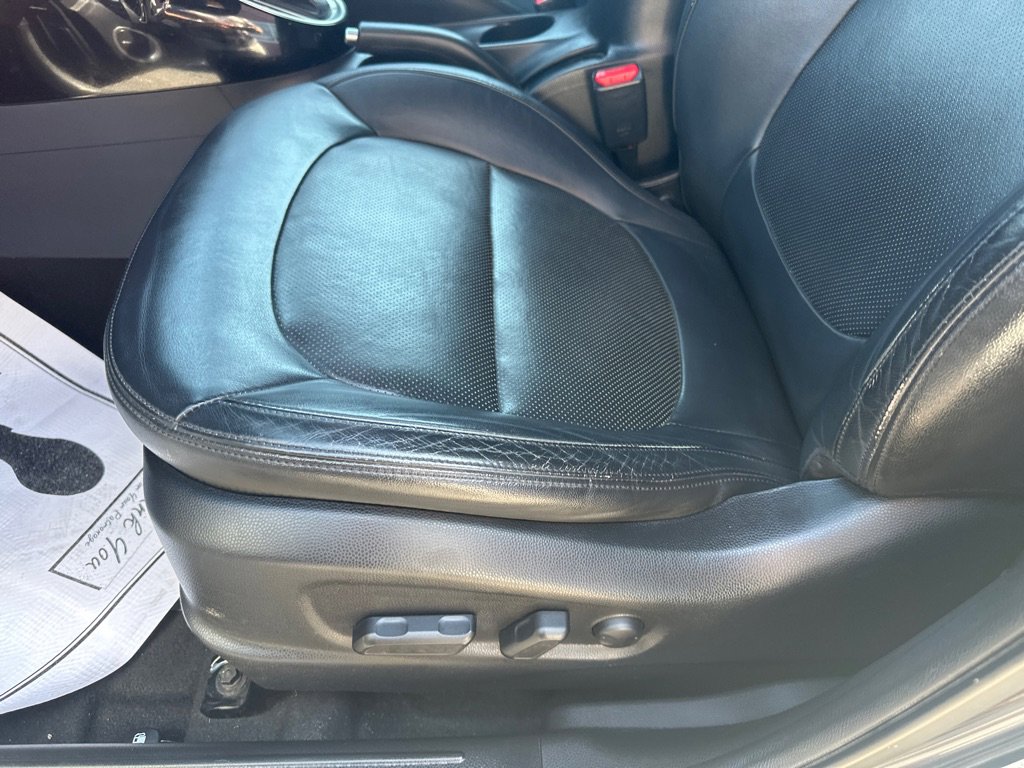 Used 2015 Kia Soul ! w/ Sun & Sound Package image 21