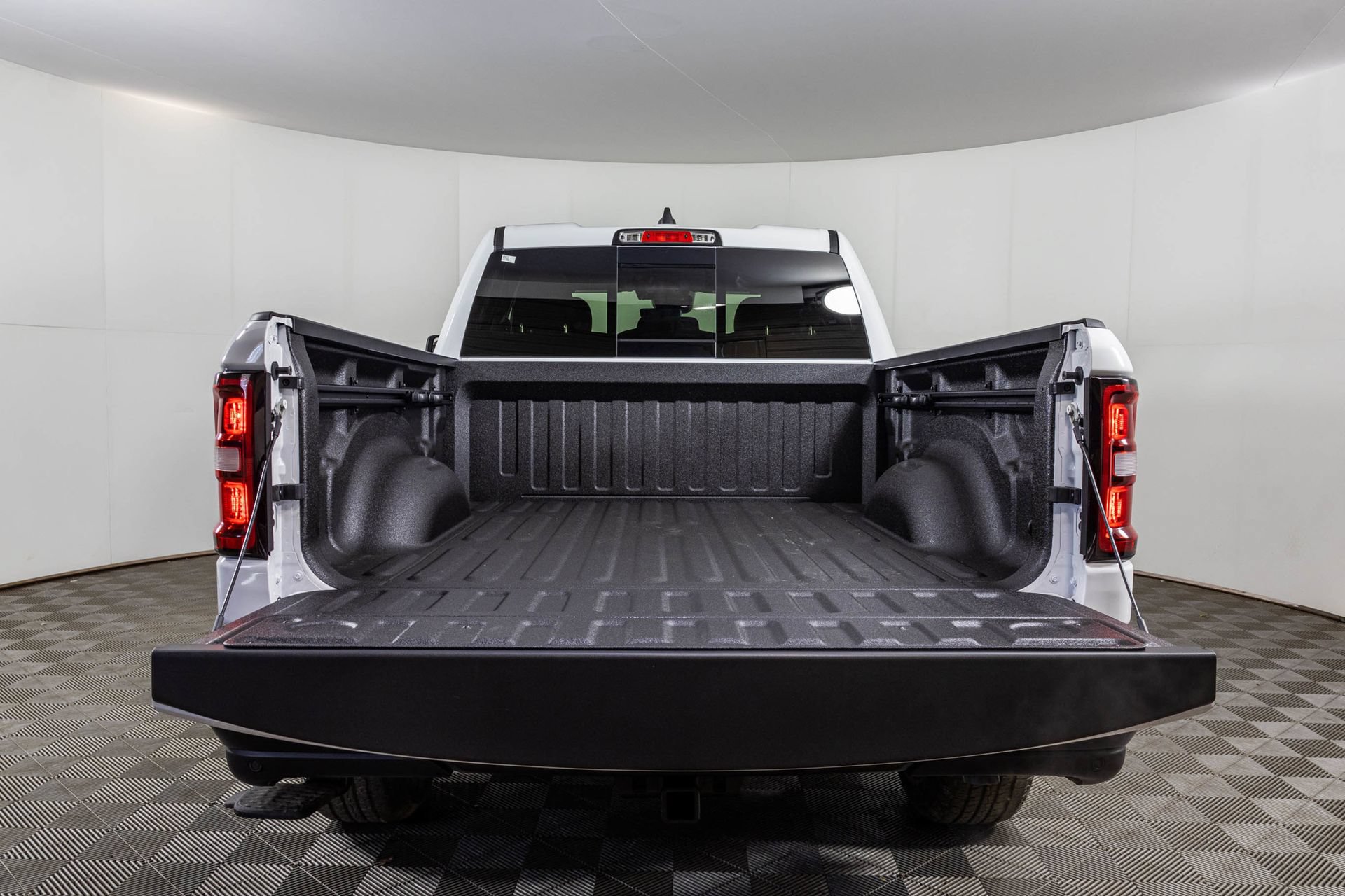 New 2026 RAM 1500 Tradesman AWD/4WD image 37