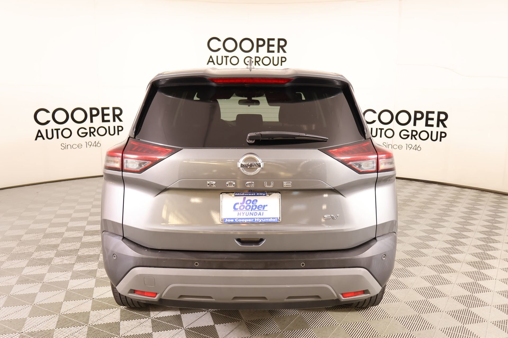Used 2021 Nissan Rogue SV image 20