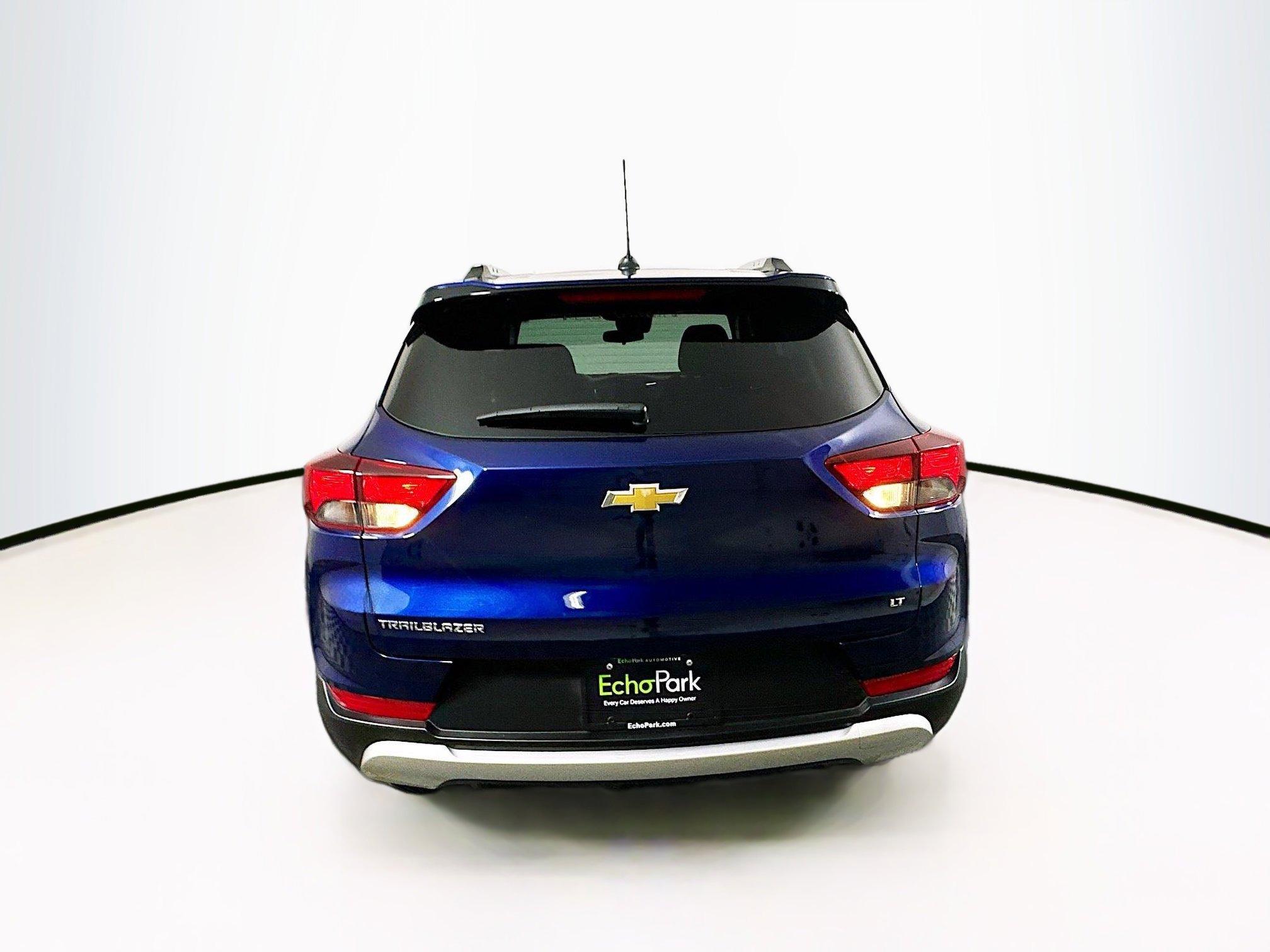 Used 2023 Chevrolet TrailBlazer LT FWD image 7