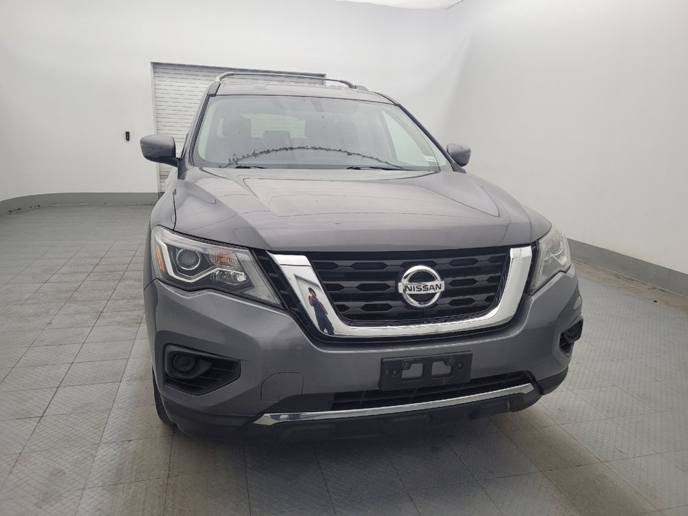 Used 2019 Nissan Pathfinder S AWD/4WD image 14