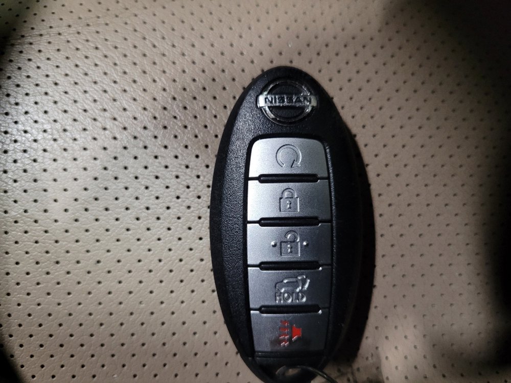 Used 2017 Nissan Rogue SL w/ SL Premium Package image 32