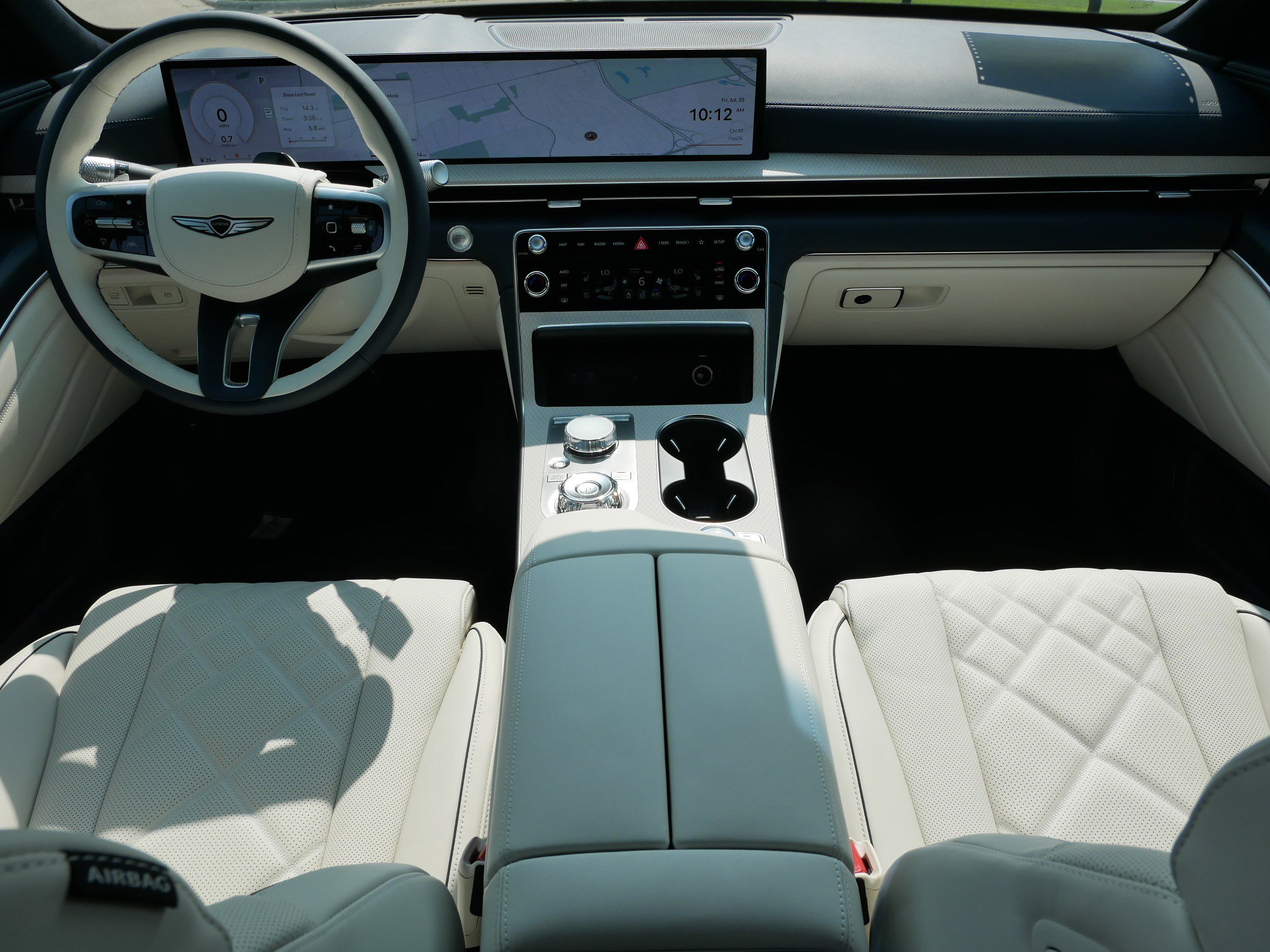 New 2025 Genesis GV80 3.5T Prestige image 6