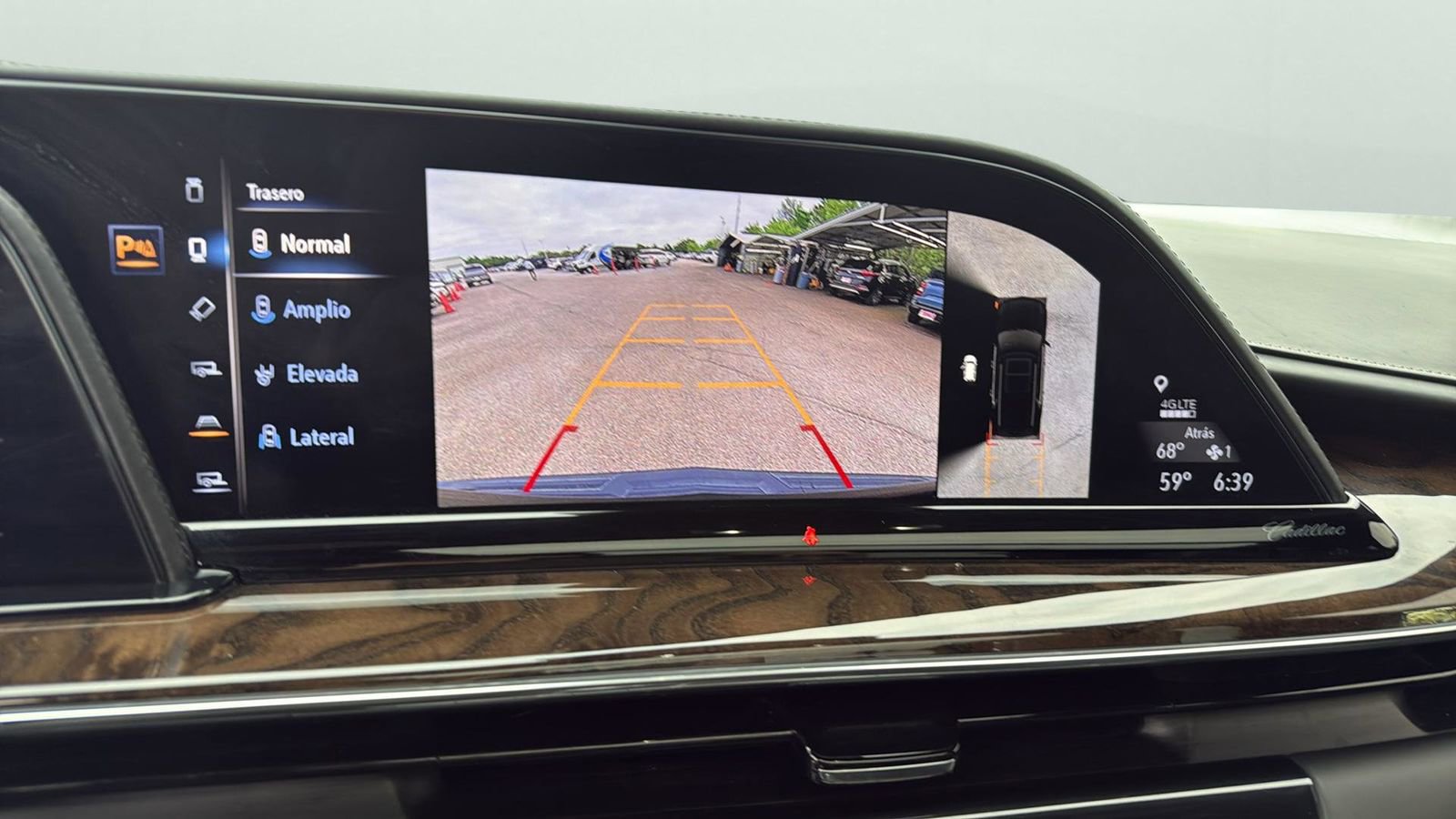 Used 2021 Cadillac Escalade Sport Platinum AWD/4WD image 19
