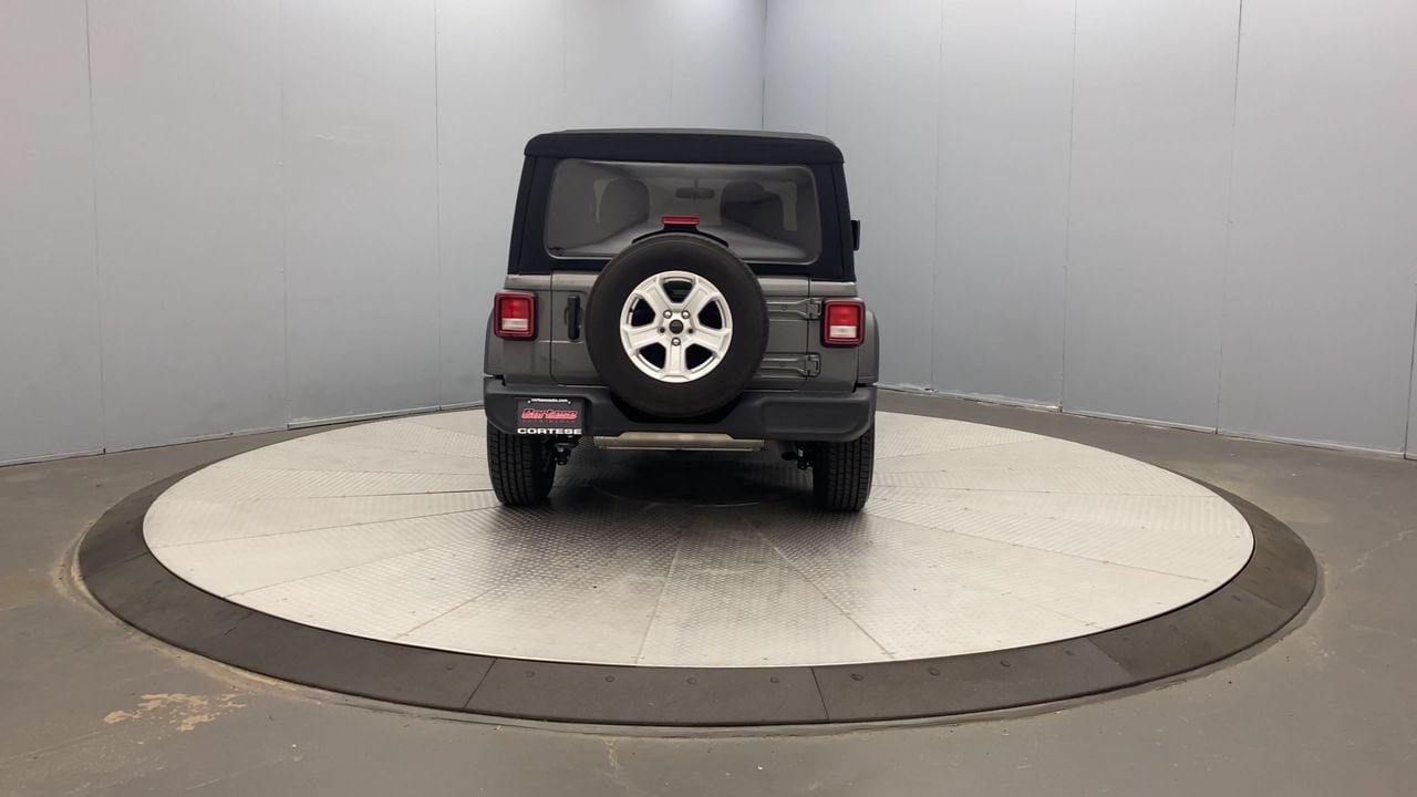 Used 2021 Jeep Wrangler Sport AWD/4WD image 4
