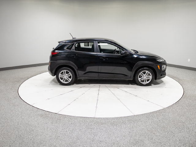 Used 2021 Hyundai Kona SE AWD/4WD image 4