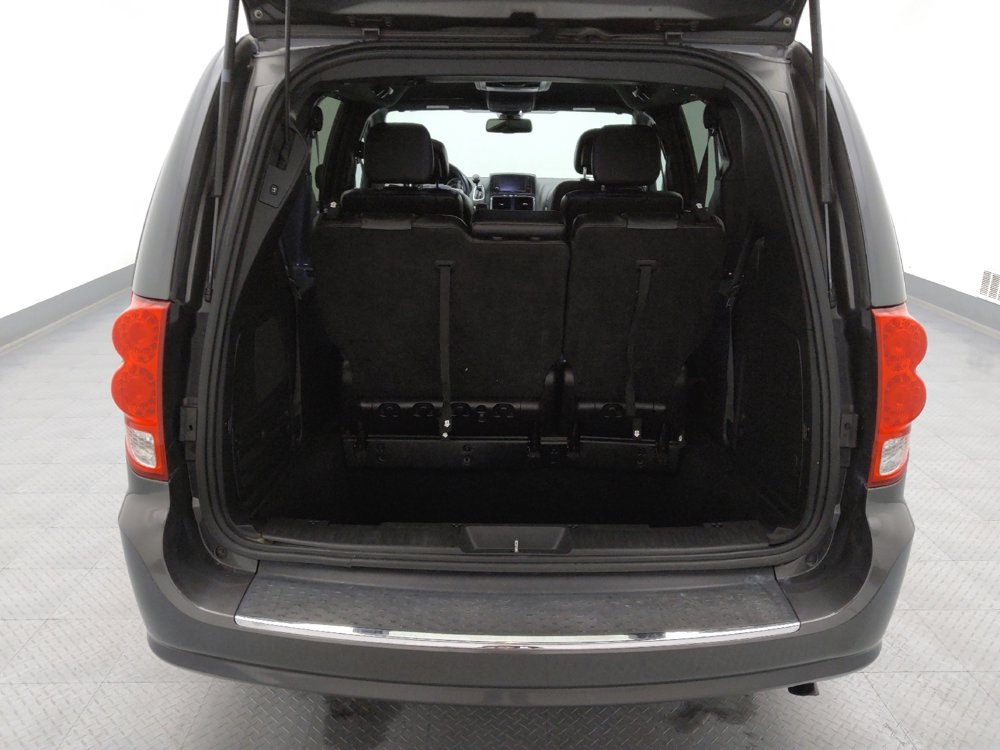 Used 2019 Dodge Grand Caravan GT image 29