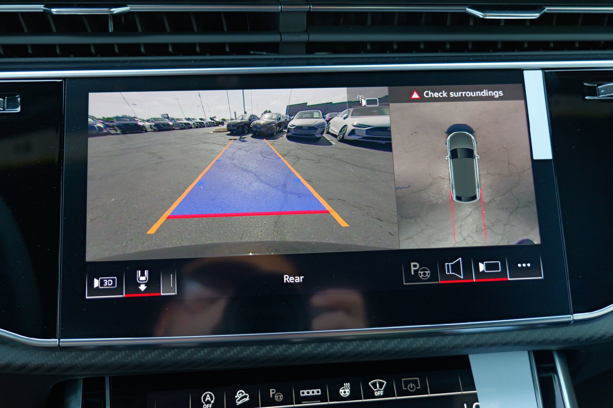 New 2026 Audi Q8 Prestige image 13