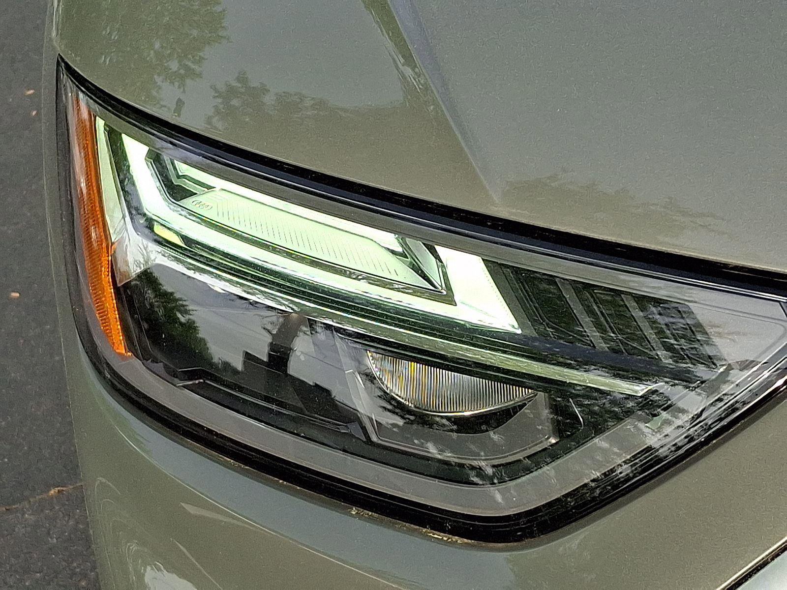 Used 2023 Audi Q5 2.0T Premium w/ Convenience Package image 9