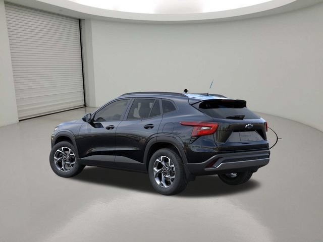 New 2026 Chevrolet Trax LT w/ Driver Confidence Package FWD image 3