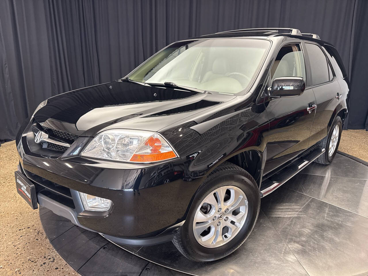 Used 2003 Acura MDX Touring AWD/4WD image 2