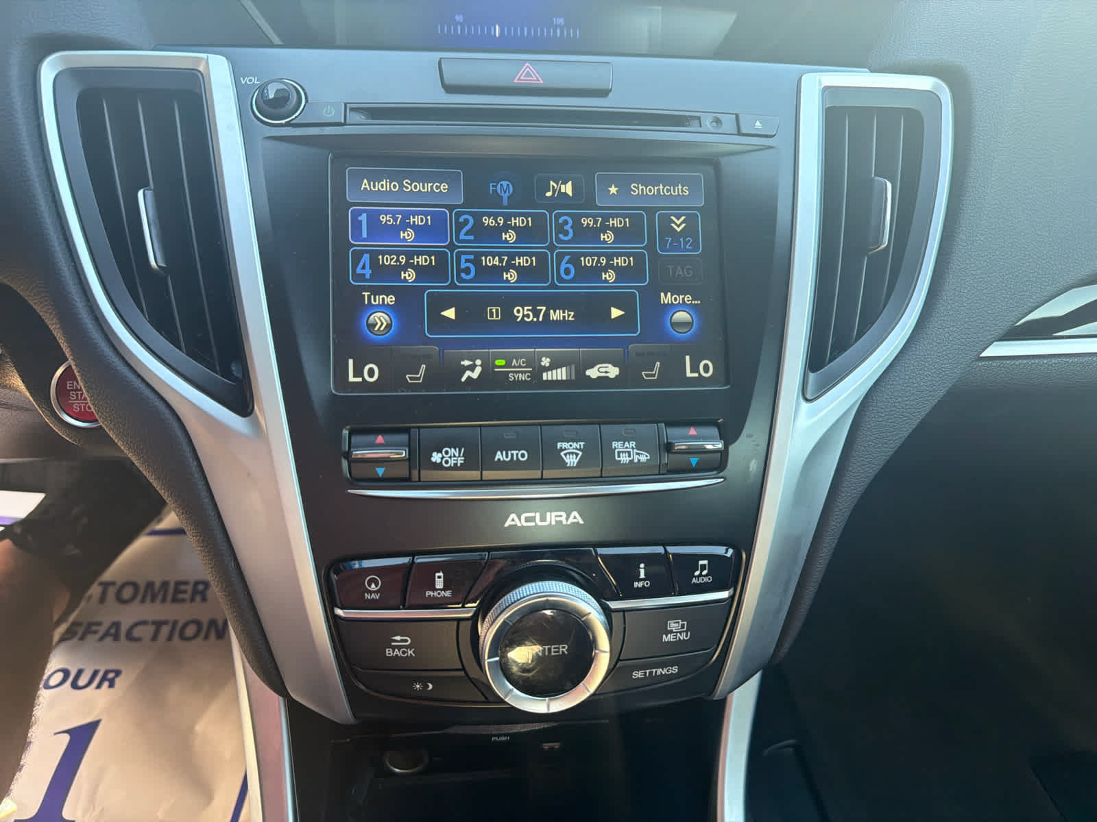 Used 2016 Acura TLX w/ Technology Package FWD image 19