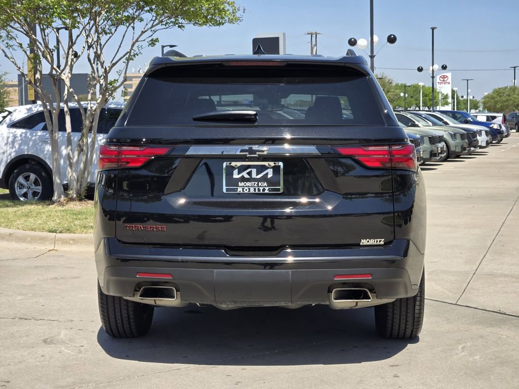 Used 2023 Chevrolet Traverse Premier w/ Redline Edition image 13