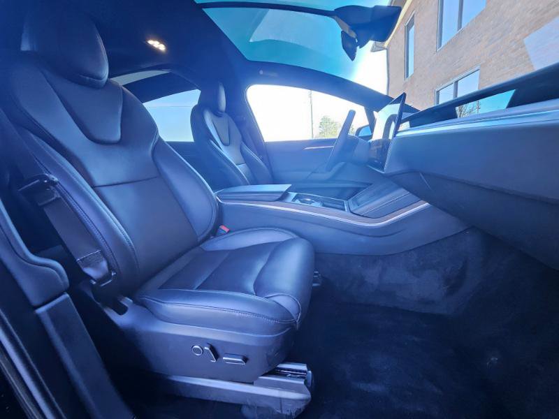 Used 2023 Tesla Model X image 50