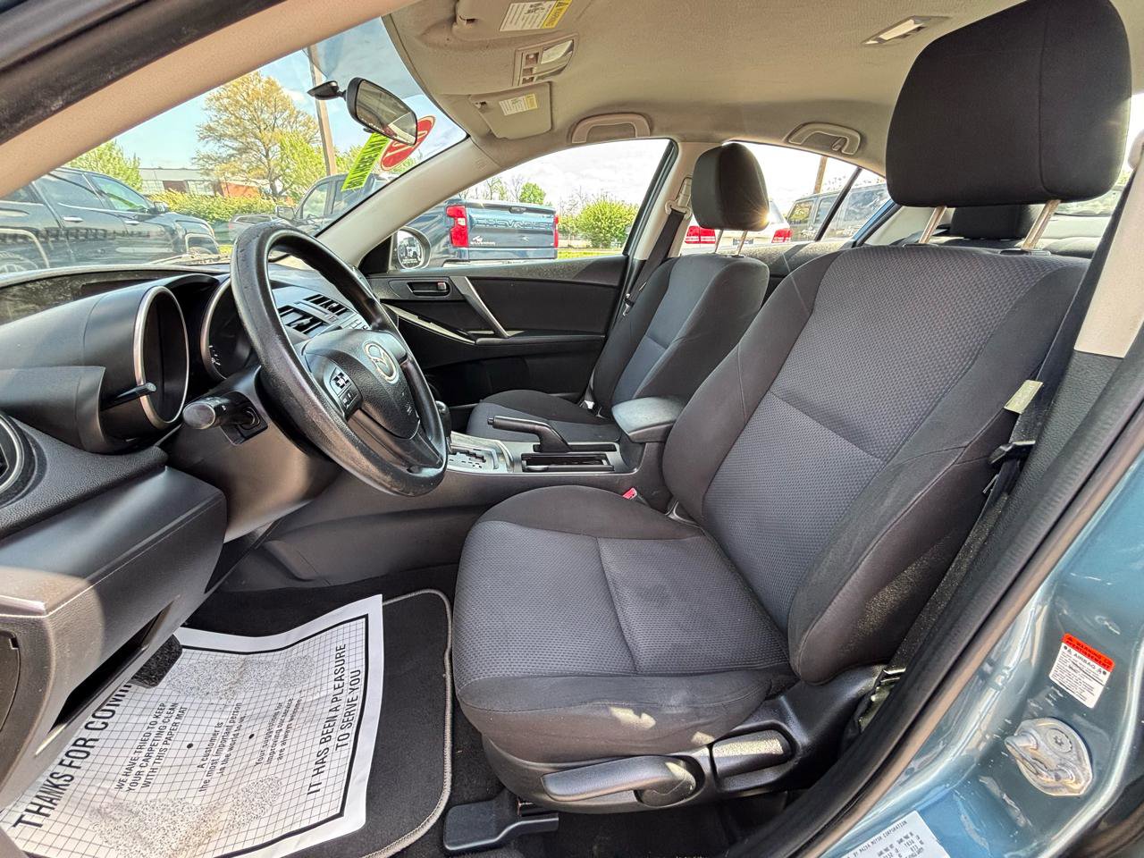 Used 2010 MAZDA MAZDA3 i Sport FWD image 15