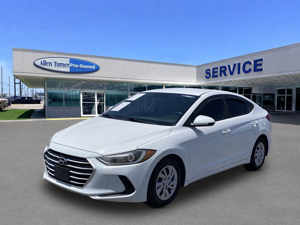 Used 2017 Hyundai Elantra SE FWD image 4