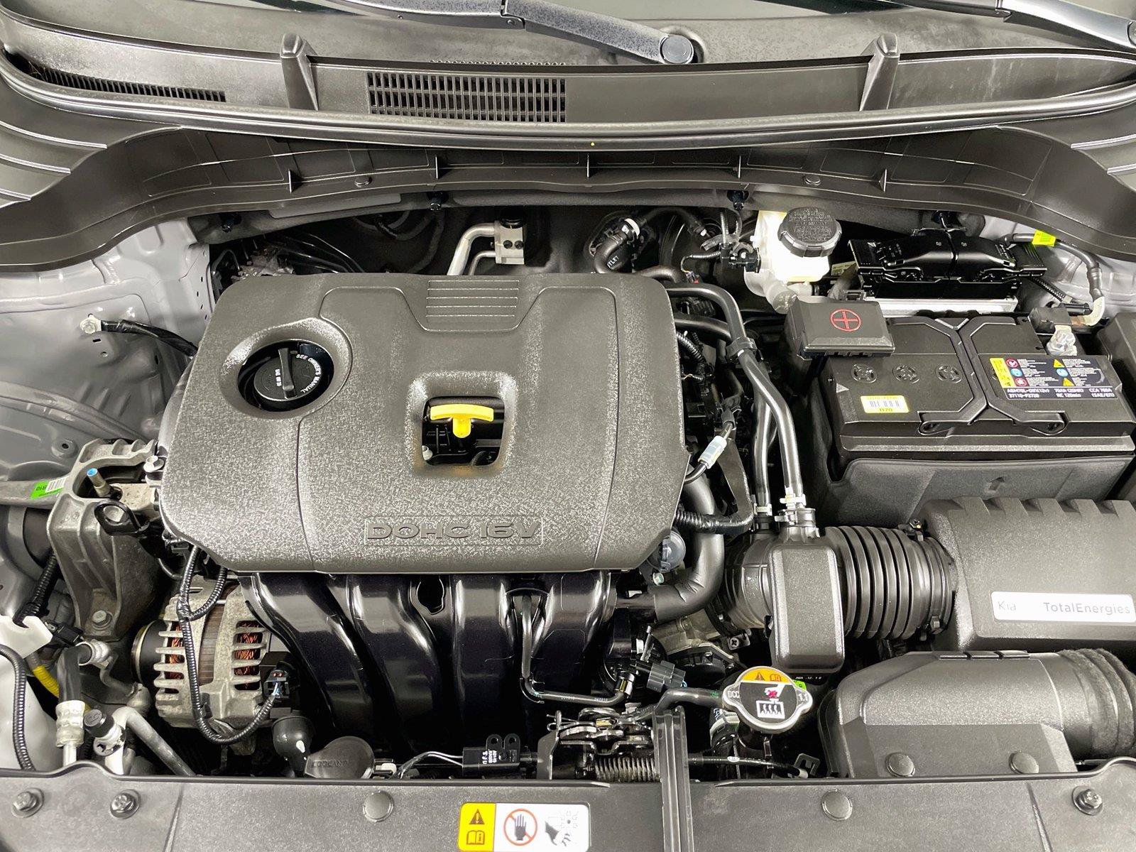 Certified 2025 Kia Soul LX w/ LX Technology Package FWD image 31