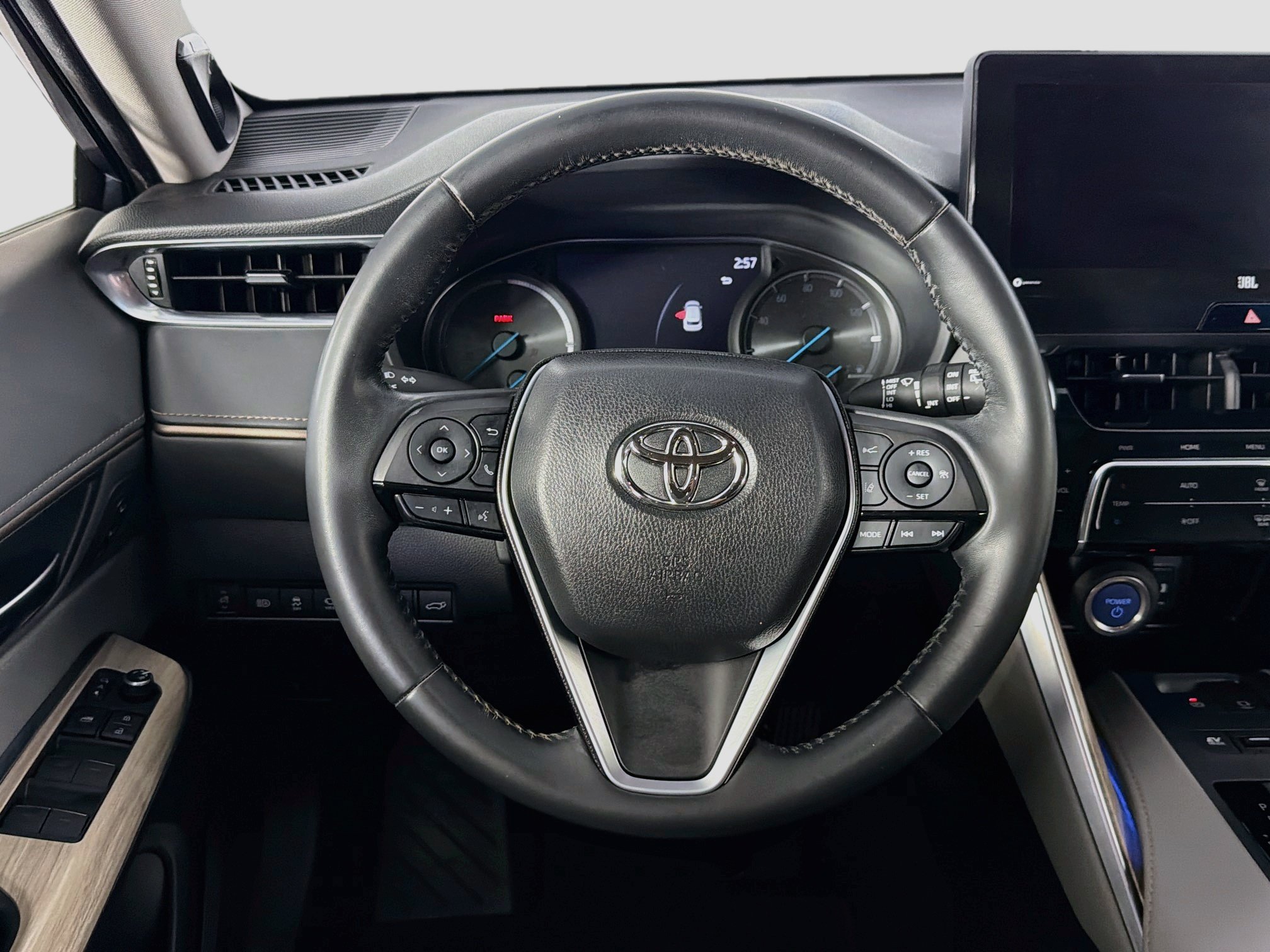 Used 2021 Toyota Venza Limited AWD/4WD image 18