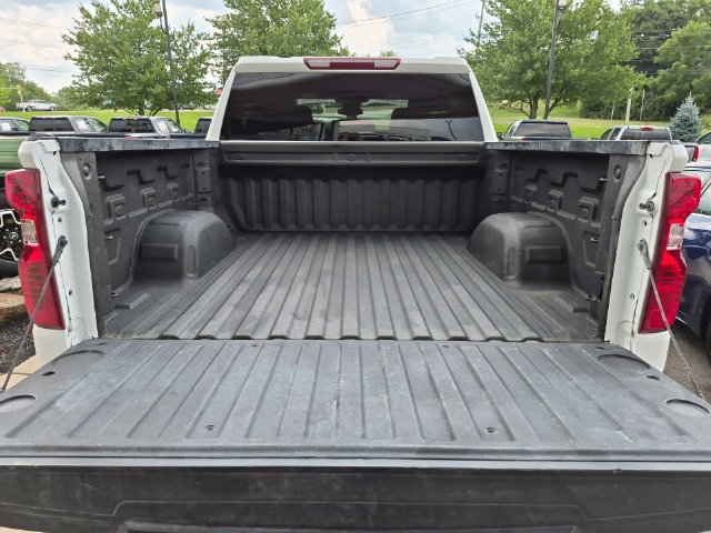 Used 2025 Chevrolet Silverado 1500 Custom Trail Boss AWD/4WD image 28