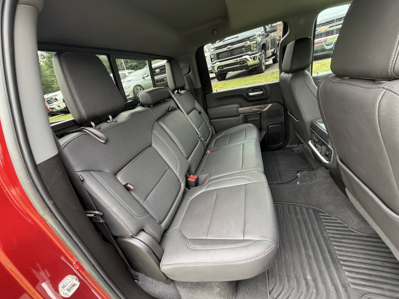 Used 2021 Chevrolet Silverado 3500 LTZ w/ LTZ Convenience Package AWD/4WD image 33