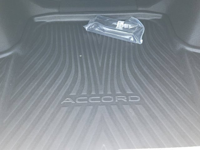 Used 2023 Honda Accord LX image 9