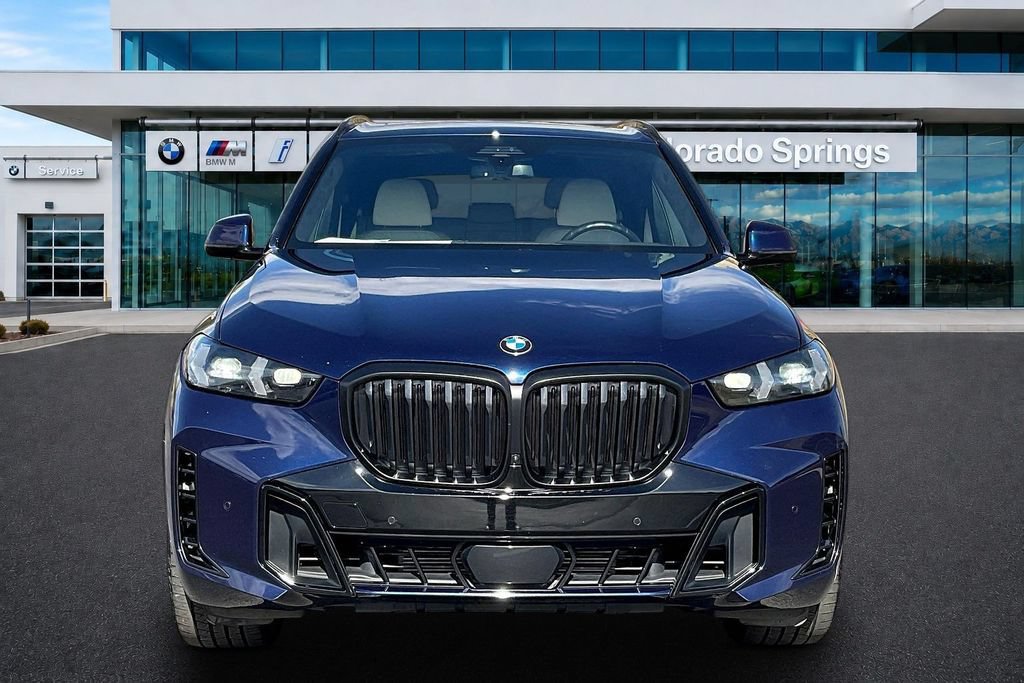Used 2025 BMW X5 xDrive40i w/ Executive Package AWD/4WD image 2