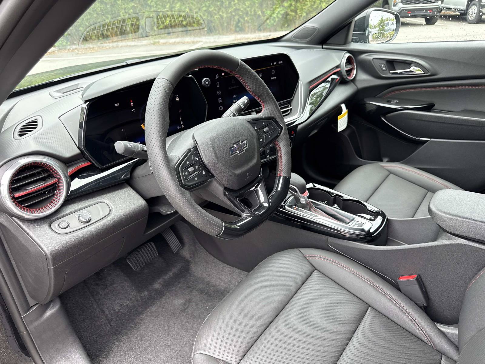 New 2026 Chevrolet Trax RS w/ Driver Confidence Package FWD image 21