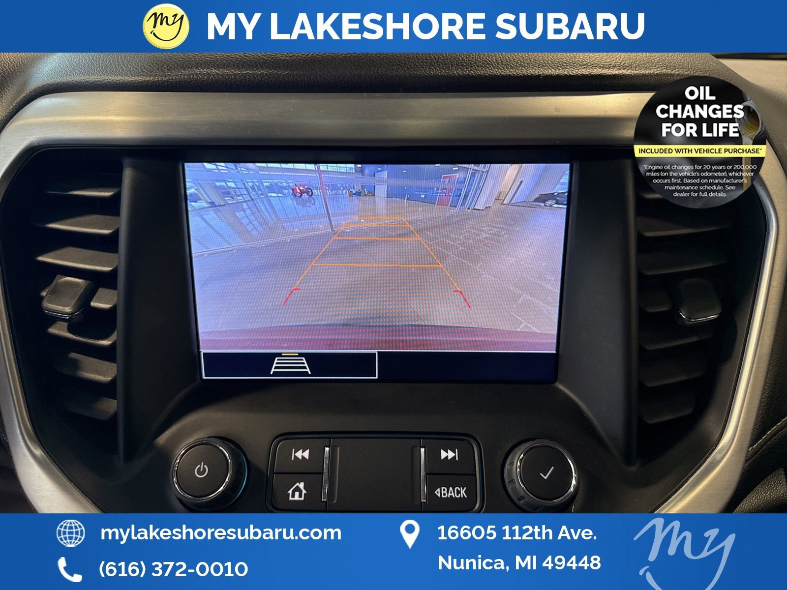 Used 2023 GMC Acadia SLE w/ Driver Convenience Package image 20