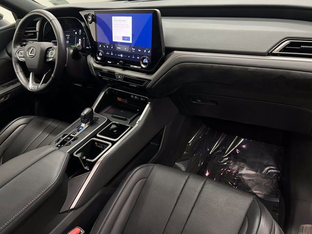 Certified 2024 Lexus TX 500h AWD w/ Technology Package image 12