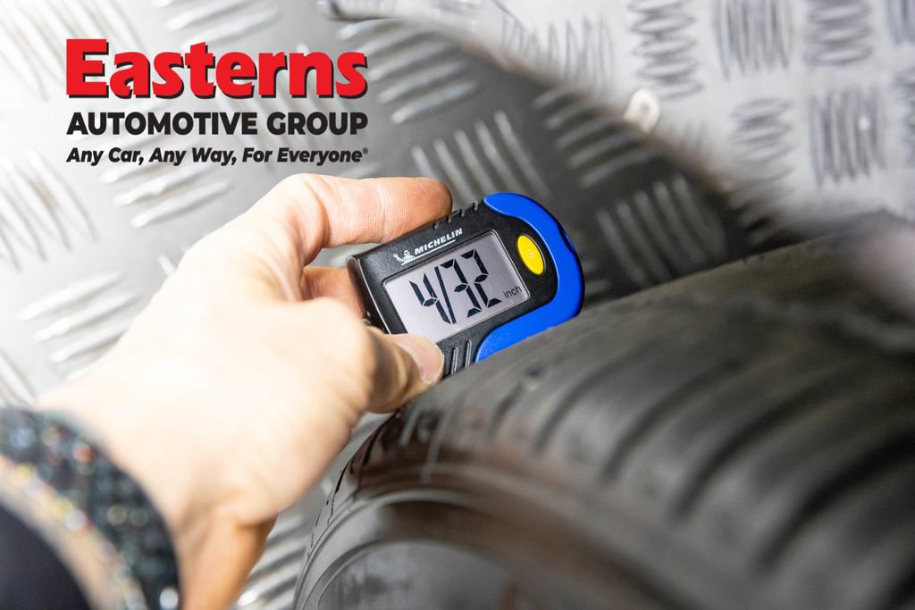 Used 2023 Tesla Model 3 Standard Range image 25