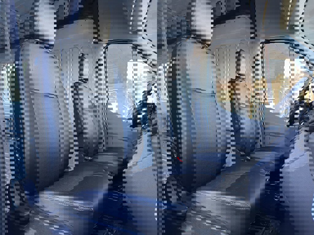 New 2026 Ford Transit 350 148 High Roof AWD image 31